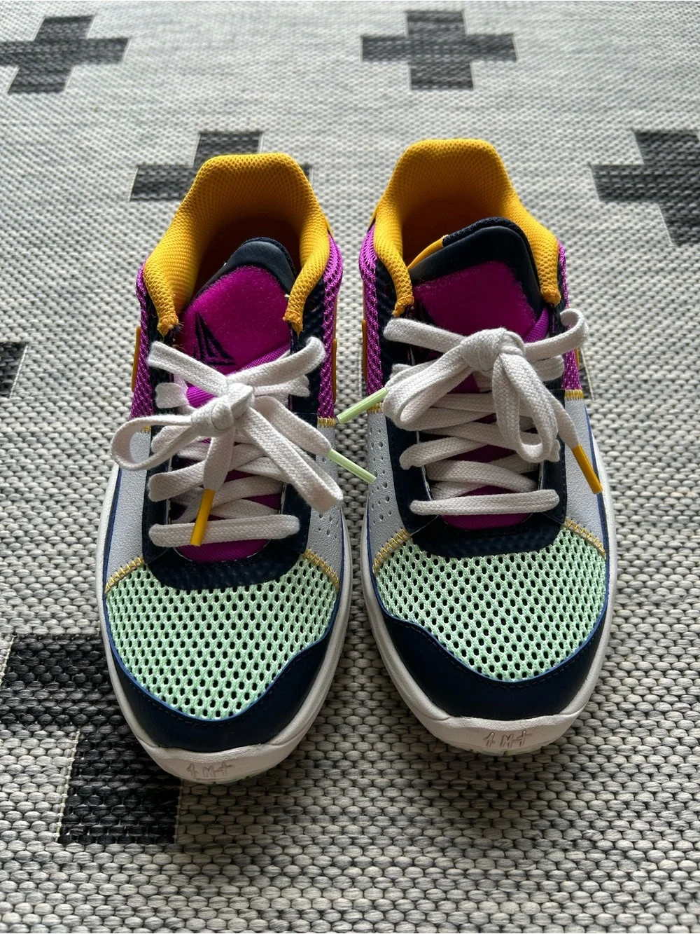 Nike Kids' Ja Moran Low Top Basketball Shoes